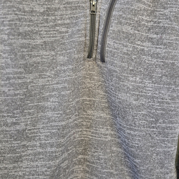 Patagonia Grey Quarter Zip Sweatshirt - Picture 3 of 9